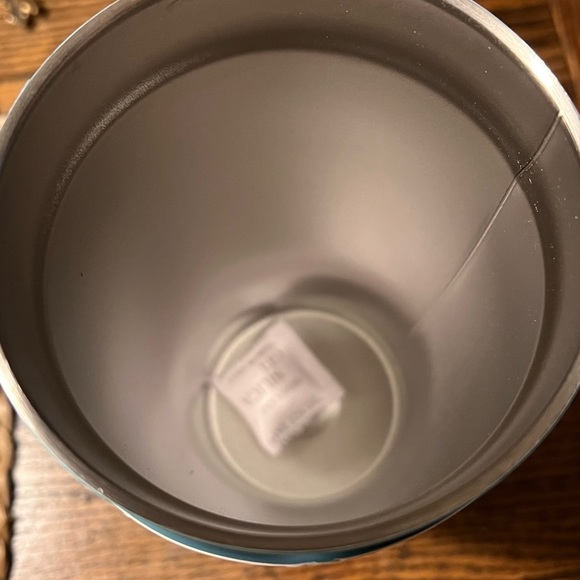 Hydrangeas wave 30 oz new wit tag 2 ways to drink from cup or straw - Picture 3 of 10